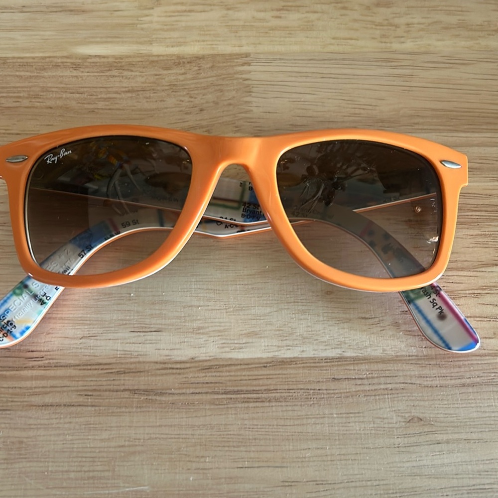 NYC edition orange ray ban wayfarer